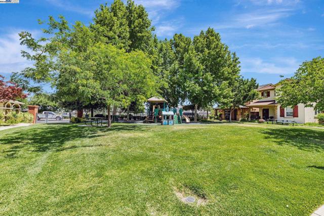 208 Jupiter Ct., Pittsburg CA: https://media.crmls.org/mediaz/fb03bcfe-ffba-4b39-ab97-97a46d79491b.jpg