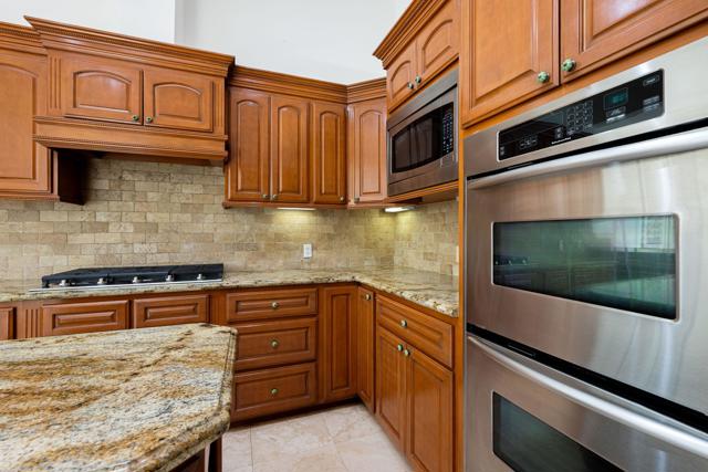 76101 Zuni Road, Indian Wells CA: https://media.crmls.org/mediaz/fb0415b4-25de-450c-b417-91aa09049163.jpg