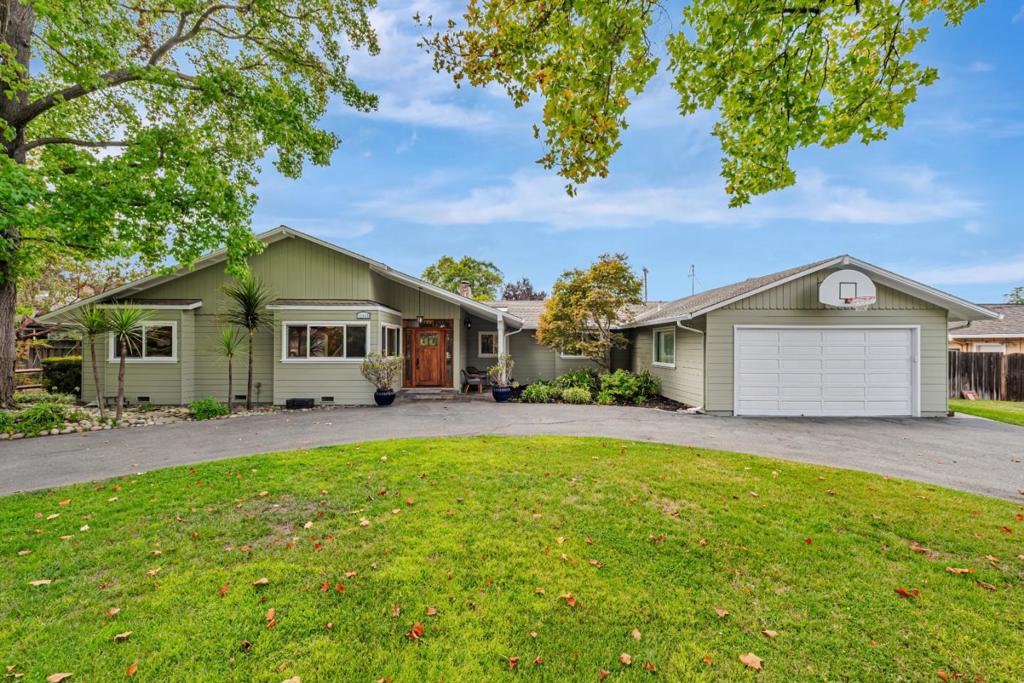 12035 Brookglen Drive