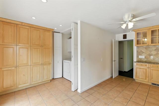 1675 Escalante Way, Burlingame CA: https://media.crmls.org/mediaz/fb05ac31-9423-4c0f-b28a-9491d13a4f02.jpg