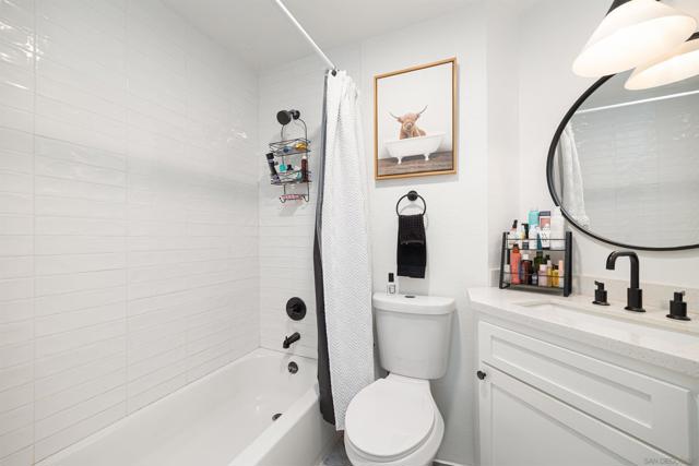 9765 Mesa Springs Way, San Diego CA: https://media.crmls.org/mediaz/fb06dc9d-38c2-4696-b7e0-35eec56b509c.jpg