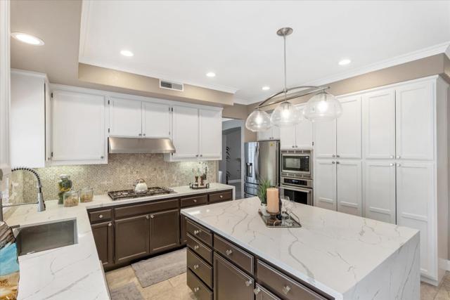 5213 Silvercrest Ridge Court, San Jose CA: https://media.crmls.org/mediaz/fb06ff63-89ed-4220-97d6-7894b9fad936.jpg