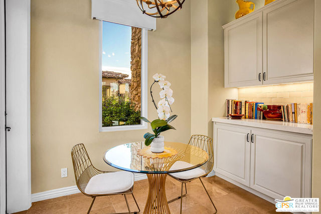 76434 Via Uzzano, Indian Wells CA: https://media.crmls.org/mediaz/fb0710b6-5e73-4d2a-8904-e6b41eae61a2.jpg