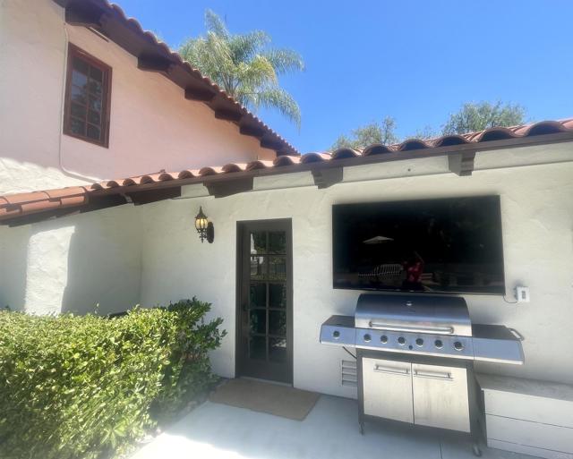 Detail Gallery Image 7 of 65 For 7401 Luna De Oro, Rancho Santa Fe,  CA 92067 - 4 Beds | 3/2 Baths