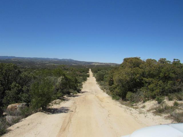 Image 19 of 29 For 80 Vista Del Cielo Road