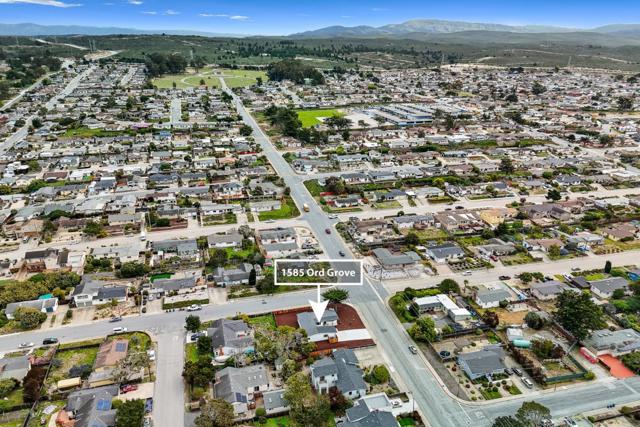 1585 Ord Grove Avenue, Seaside CA: https://media.crmls.org/mediaz/fb0a3ab8-5cab-42bd-b210-a3510aa77e67.jpg