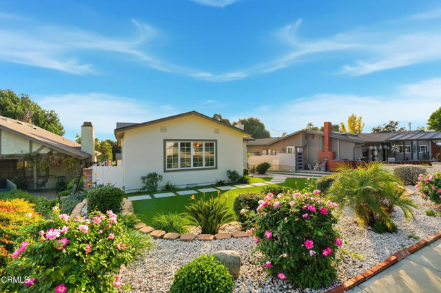 Detail Gallery Image 3 of 76 For 274 W Laurel Ave, Sierra Madre,  CA 91024 - 4 Beds | 3/1 Baths