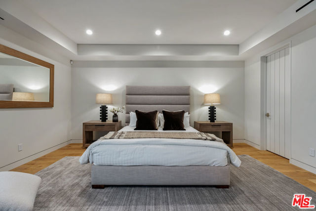 Drew Fenton | 1026 Corsica Drive Pacific Palisades CA | MLS: 7532332 Drew Fenton | 1026 Corsica Drive Pacific Palisades CA | MLS: 7532332