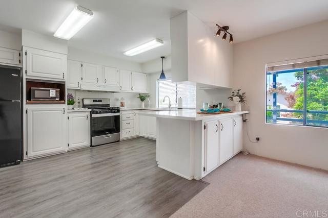 Detail Gallery Image 9 of 60 For 1930 W San Marcos Blvd #182,  San Marcos,  CA 92078 - 2 Beds | 2 Baths