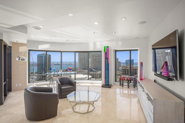Image 3 of 51 For 100 Harbor Dr  2205