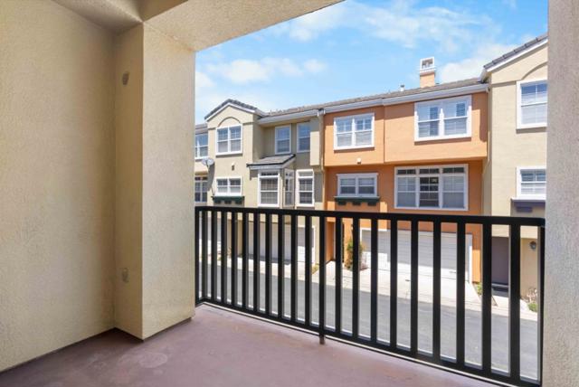 3454 Dayton, Fremont CA: https://media.crmls.org/mediaz/fb0c08ab-a08b-452b-88dd-ea83ac231a81.jpg