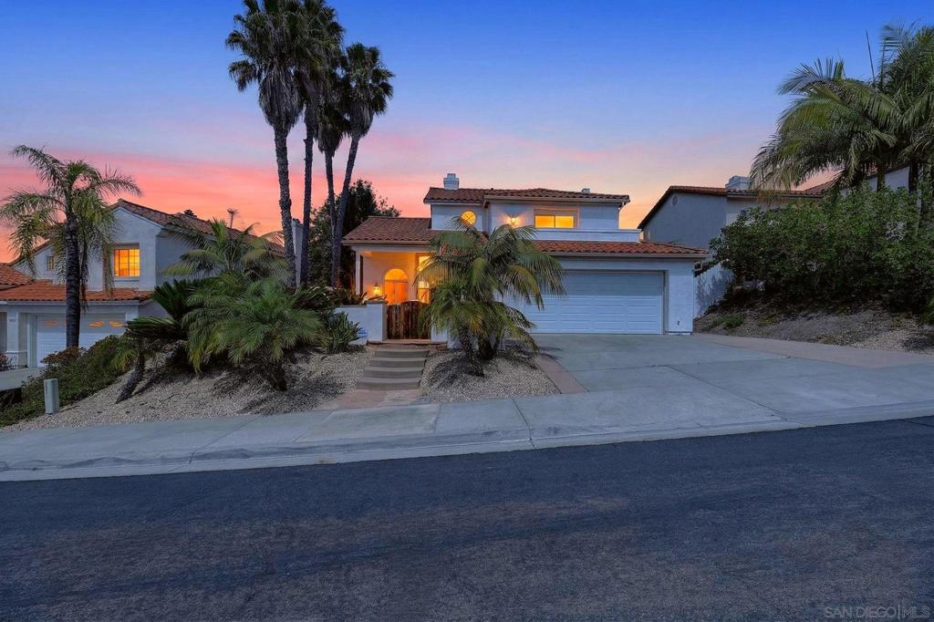 5025 Viewridge Way - photo 3