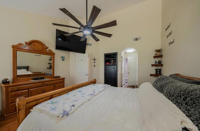 26891 Fonda Avenue, Madera CA: https://media.crmls.org/mediaz/fb0c2a19-f51b-42b1-95b5-3b7ad8d2be17.jpg