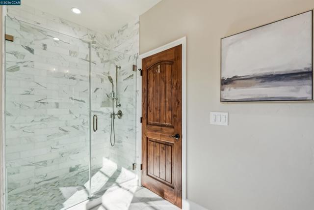 Image 31 of 54 For 850 Las Trampas Rd