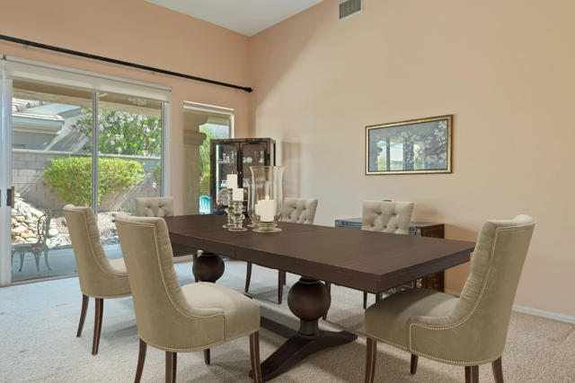 78776 Tamarisk Flower Drive, Palm Desert CA: https://media.crmls.org/mediaz/fb0e1441-622a-4a12-a178-e619afab5ac1.jpg