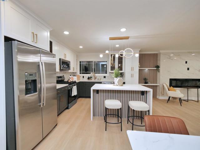 5603 Wintergreen Dr, Newark CA: https://media.crmls.org/mediaz/fb0e2ed1-13e9-4225-b65a-b645d6ef1728.jpg