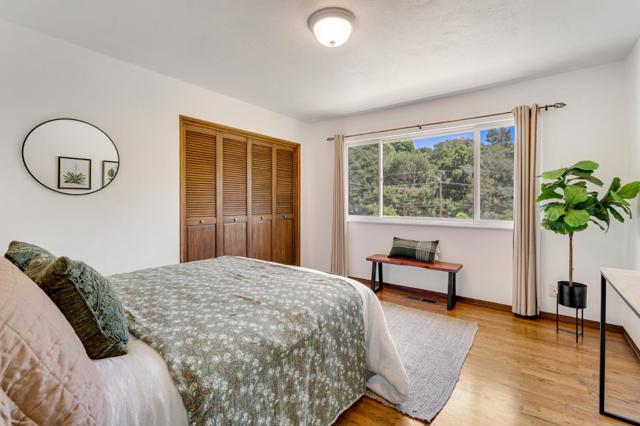 2071 Huntington Drive, Aptos CA: https://media.crmls.org/mediaz/fb0e4e17-6595-4cfc-9c4d-8e28bb169771.jpg