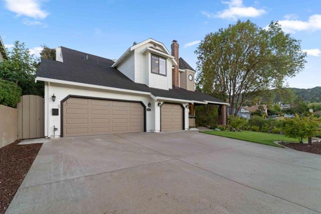 1128 Foxhurst Way, San Jose CA: https://media.crmls.org/mediaz/fb11dc86-d629-474d-a1b2-306effc0a078.jpg