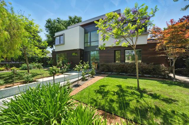 502 Palm Avenue, Los Altos CA: https://media.crmls.org/mediaz/fb12008e-3ca9-41b5-ba67-79d5be303cb5.jpg