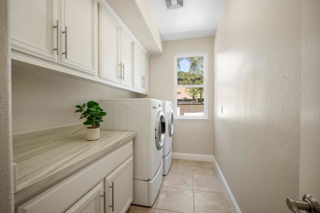 5807 Casita Way, Gilroy CA: https://media.crmls.org/mediaz/fb14e41b-f2bd-4612-9683-2577cf1efc5c.jpg