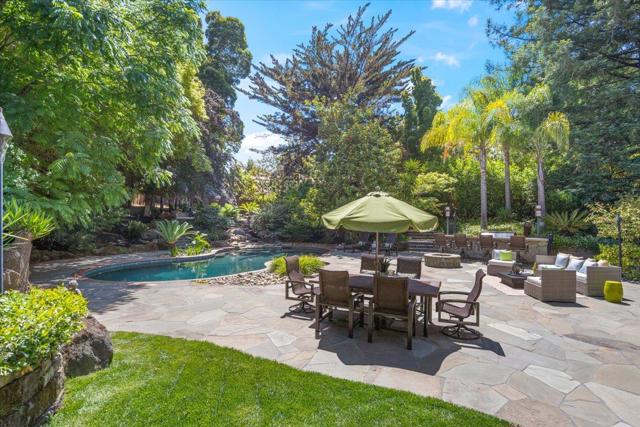 801 Eucalyptus Avenue, Hillsborough CA: https://media.crmls.org/mediaz/fb15cc03-216c-4424-a0af-9ad481eea1d3.jpg
