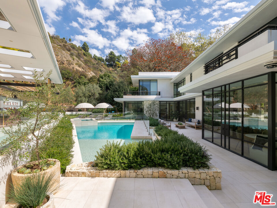 MLS #26859219 image #9