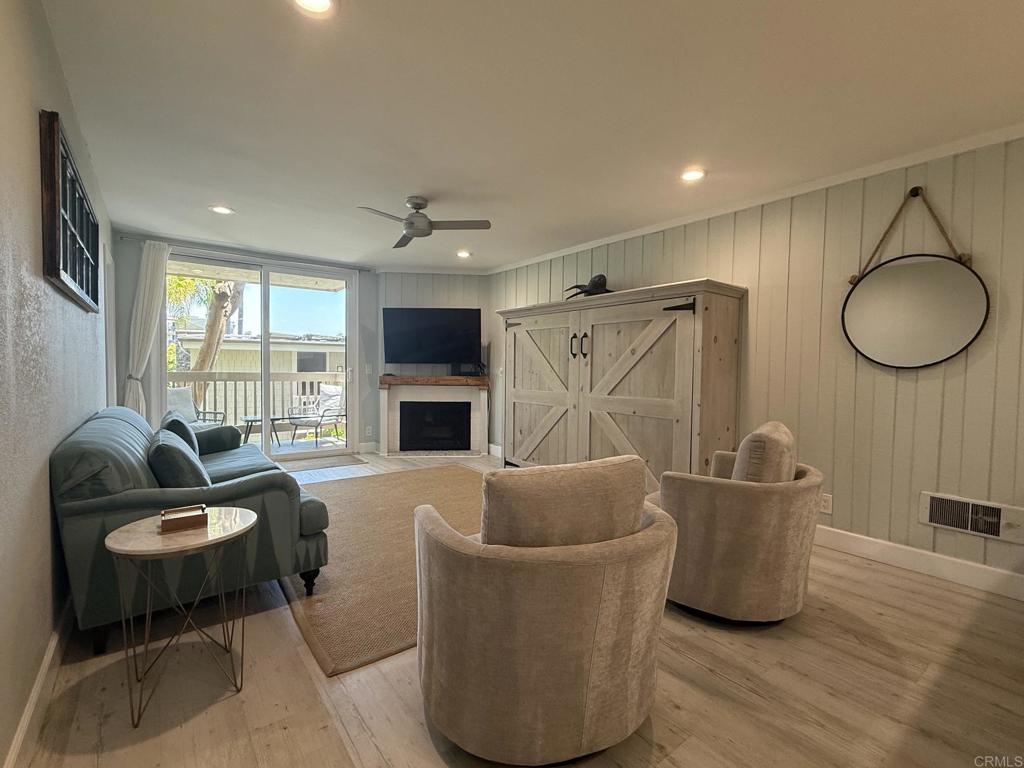 999 Pacific Street - photo 6