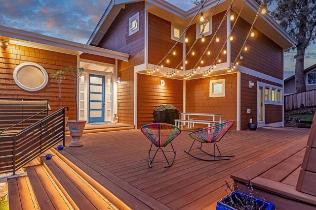 625 W Glen Way, Woodside CA: https://media.crmls.org/mediaz/fb17eda7-6d94-4dc7-b13c-2726a411f3f4.jpg