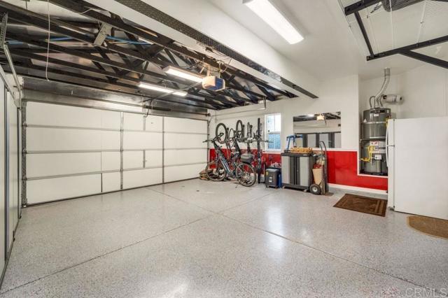 1288 Long View Drive, Chula Vista CA: https://media.crmls.org/mediaz/fb17f773-4b80-4702-beaa-7c2834ac145f.jpg