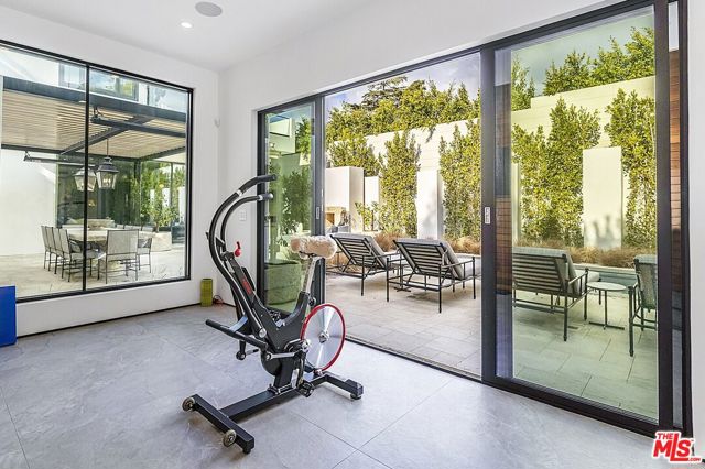 Drew Fenton | 324 S Medio Drive Los Angeles CA | MLS: 7084103