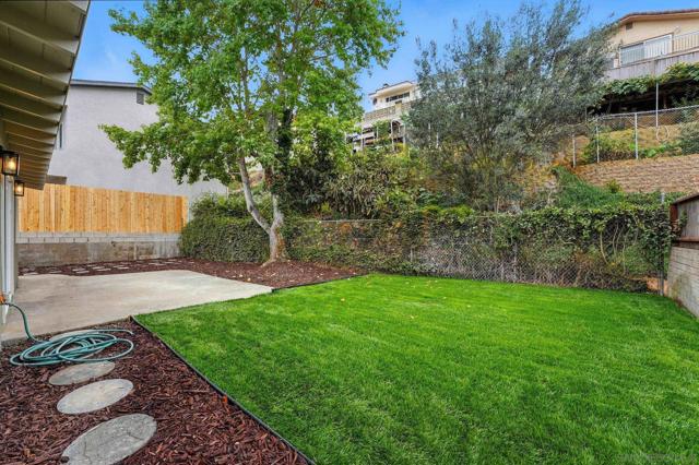 2064 Catalina Blvd, San Diego CA: https://media.crmls.org/mediaz/fb18db6e-ab28-4c5b-82a3-7230dca3ca85.jpg