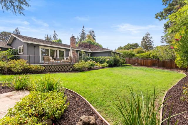 730 Monte Rosa Drive, Menlo Park CA: https://media.crmls.org/mediaz/fb19771d-9b08-4ed0-82b4-b2f1478dd3b7.jpg