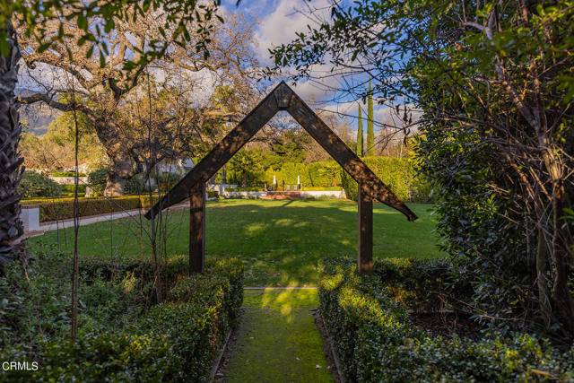 Detail Gallery Image 36 of 55 For 715 El Toro Rd, Ojai,  CA 93023 - 6 Beds | 7 Baths