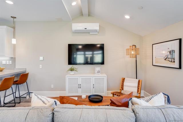 Image 10 of 34 For 811 Kennebeck Ct
