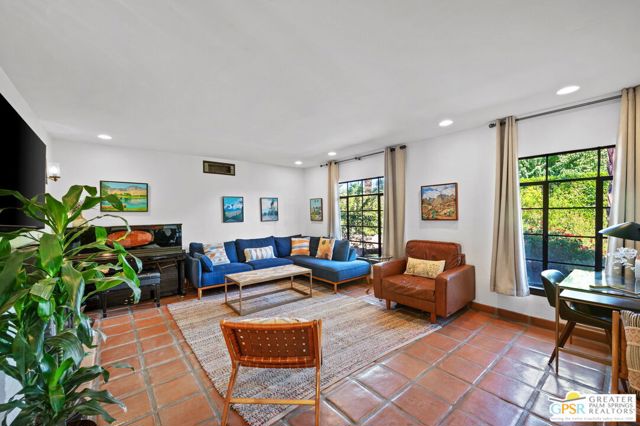 1471 East El Alameda, Palm Springs, CA 92262 | Slideshow Image #10