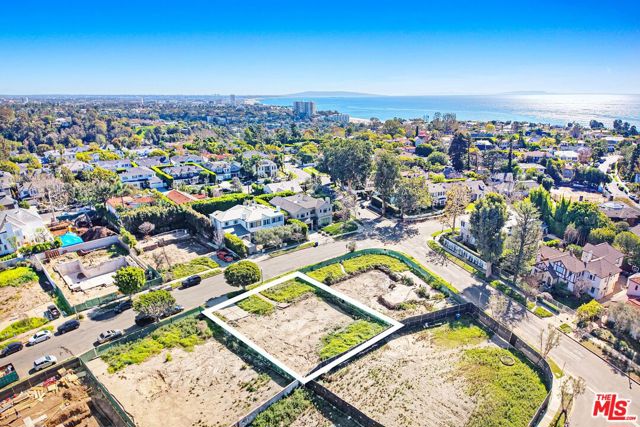 515 Chapala Drive, Pacific Palisades CA: https://media.crmls.org/mediaz/fb1e87a8-4e1d-4bec-886c-77e698396c72.jpg