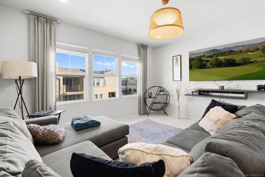 5201 Beachside Ln #Unit 128