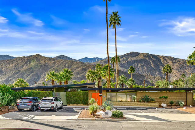 1611 S Calle Palo Fierro #4, Palm Springs, CA 92264