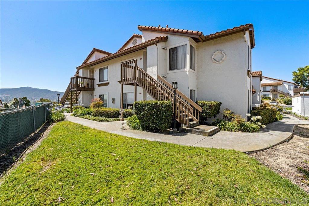 868 S Rancho Santa Fe #A