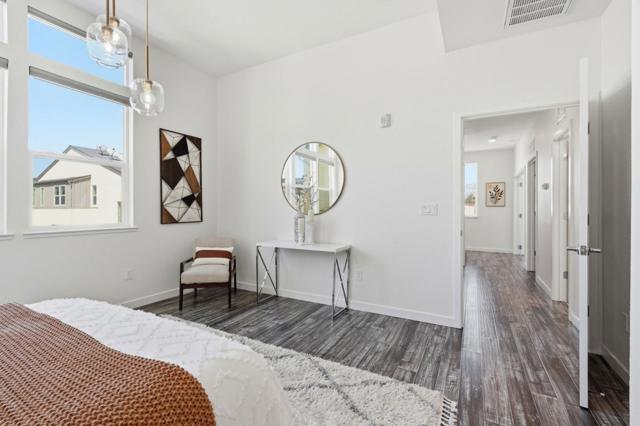 Image 13 of 32 For 1985 Mahuron