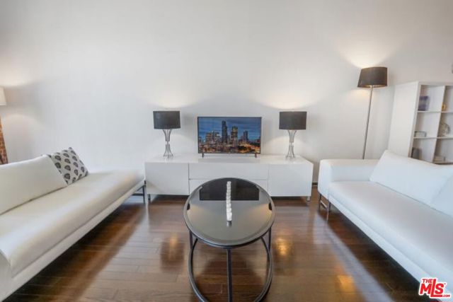 1645 N Vine Street, Los Angeles CA: https://media.crmls.org/mediaz/fb20cd28-b9b0-403f-9bbc-3e1a495f375e.jpg