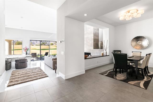 54877 Inverness Way, La Quinta CA: https://media.crmls.org/mediaz/fb210b31-2e6b-48ab-8783-a5e6221d5eba.jpg