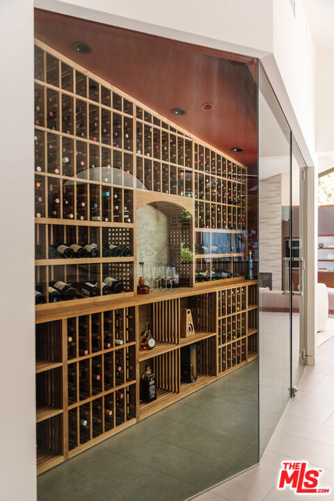 4 Buckboard Lane, Rolling Hills CA: https://media.crmls.org/mediaz/fb211b6d-3e96-4fb2-8c3f-6b91dc9436b5.jpg