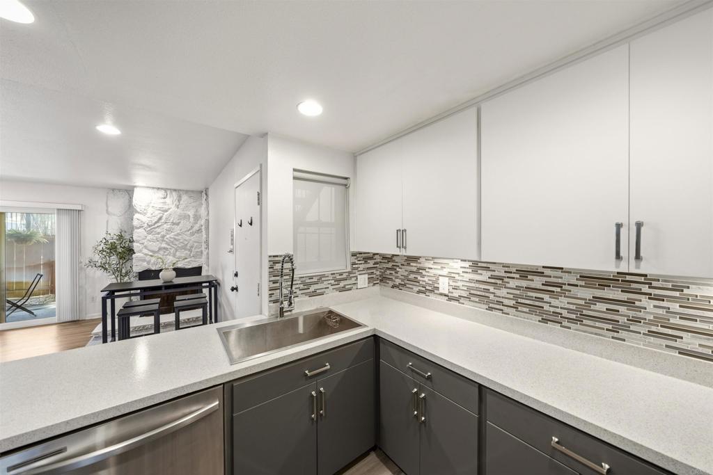 475 Midway Drive - photo 18