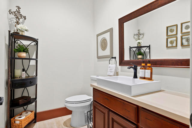 43190 Moore Circle, Bermuda Dunes CA: https://media.crmls.org/mediaz/fb21d1b8-ad75-43c4-91f4-0c1aea49bb46.jpg