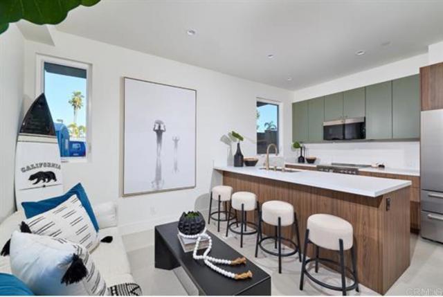 Detail Gallery Image 14 of 27 For 3905 Haines, San Diego,  CA 92109 - – Beds | – Baths