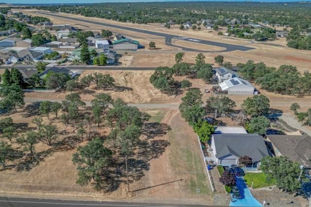 19709 Sweet Brier Place,  CA: https://media.crmls.org/mediaz/fb24e856-0bc0-46c0-929c-e49adbbdc65b.jpg