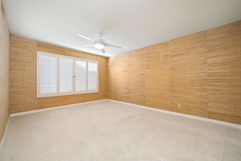 MLS #219139618DA image #16