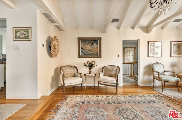 6182 Glen Oak Street, Los Angeles CA: https://media.crmls.org/mediaz/fb26c017-f384-4fe7-bdec-022a7b19f7c6.jpg