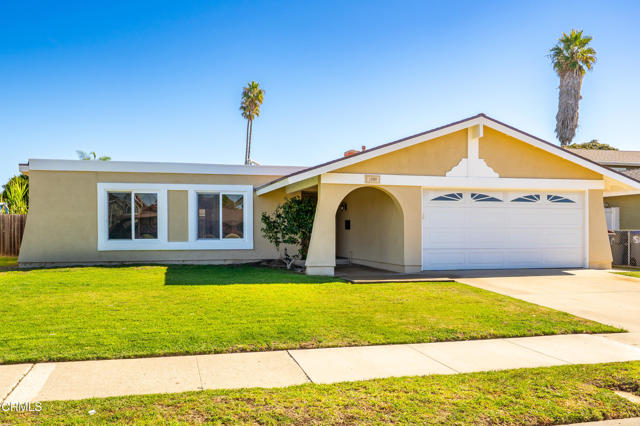 Detail Gallery Image 2 of 31 For 1620 Joliet Pl, Oxnard,  CA 93030 - 3 Beds | 2 Baths